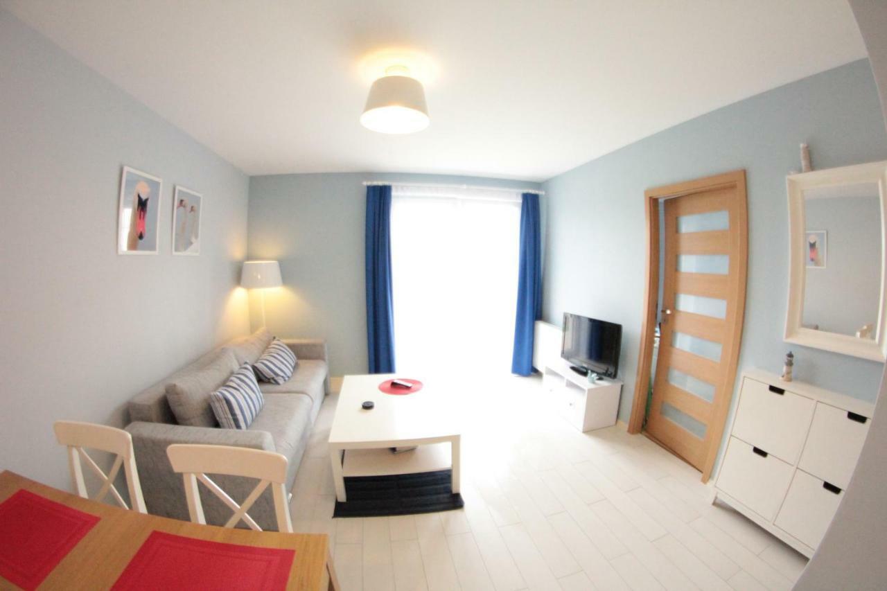 Apartament Kapitanski Bursztynowe Komnaty Darlowko Dış mekan fotoğraf
